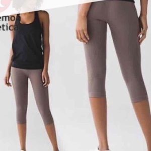 COPY - NWOT Lululemon In The Flow Crop II Leggings